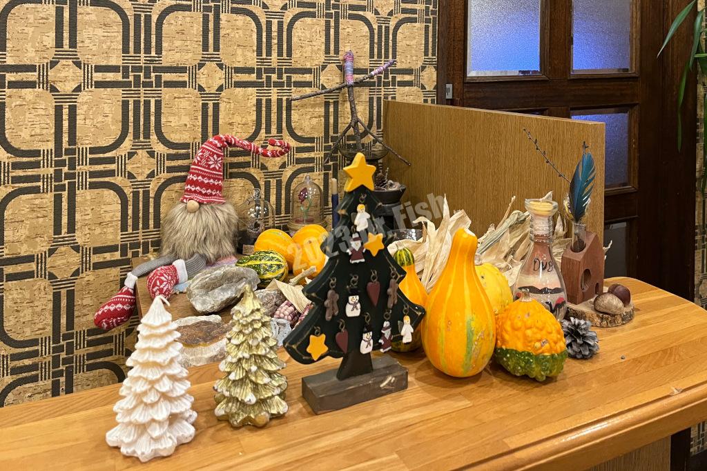 decorations in the restaurant of Pension Ohno