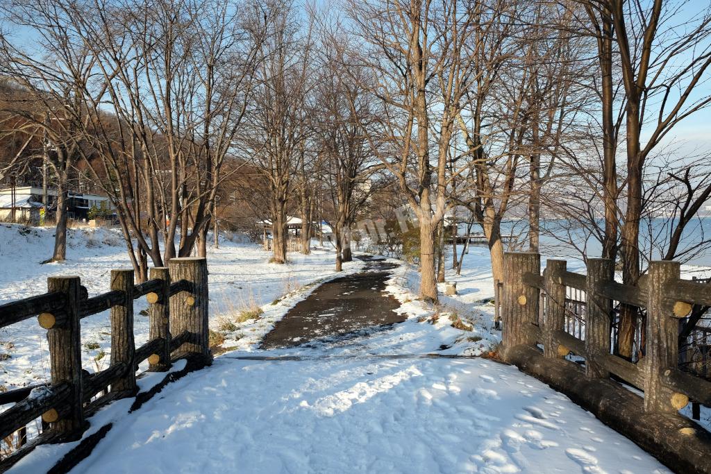 bridge 52 of Lake Toya